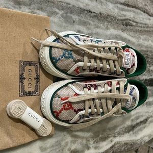 Gucci sneakers